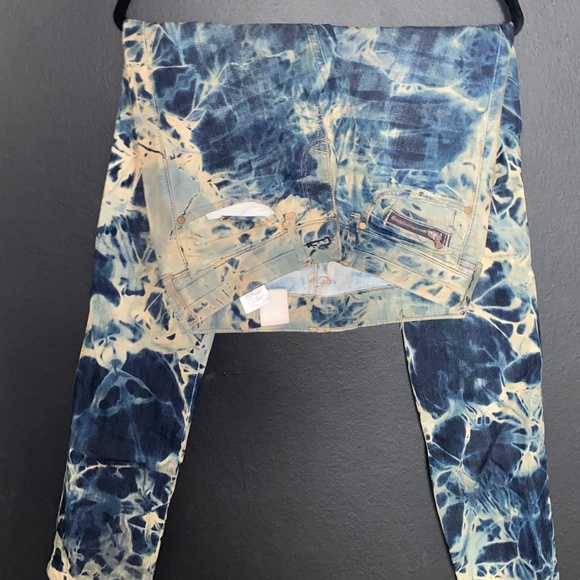 Bleached Jeans - Picture 1 of 2